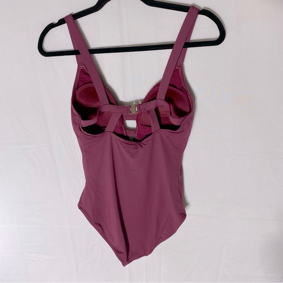 Niptuck Swim Burgundy One Piece Bathing Suit Swimsuit 10 - Picture 2 of 12